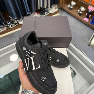 Valentino Garavani VL7N Leather Sneaker in Black