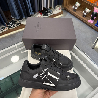 Valentino Garavani VL7N Leather Sneaker in Black