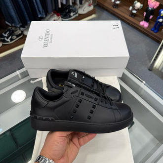 Valentino Garavani Open Sneaker in Black Leather with Rockstud