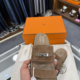 Hermès Jackson Sandal Suede Beige (Kelly Buckle)