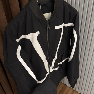 Valentino Logo Ceket
