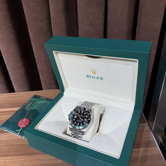 Rolex GMT-Master II 40 mm Black Dial “Sprite”