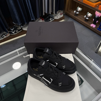 Valentino Garavani VL7N Leather Sneaker in Black
