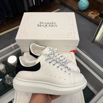 Alexander McQueen Süet Sneaker