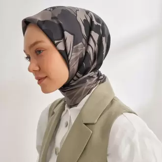 ARMANDA - 4351 Dahlia Desen Twill İpek Eşarp - Siyah Füme