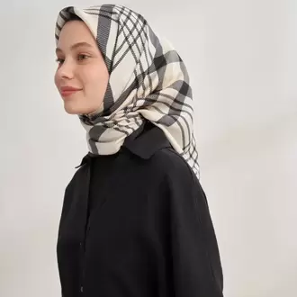 ARMANDA - 4358 Naya Desen Twill İpek Eşarp - Siyah-Bej