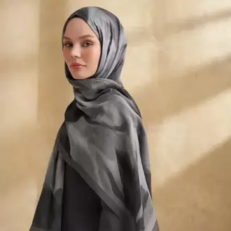 ARMANDA- 3381 İpek Modal Darcy Desen Şal - Füme