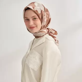 ARMANDA - 4351 Dahlia Desen Twill İpek Eşarp - Kahve