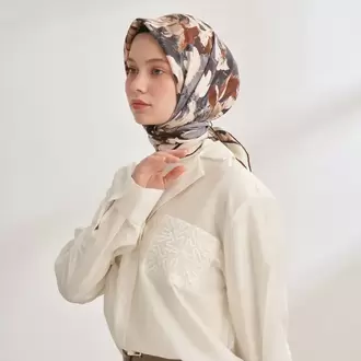 ARMANDA - 4359 Abstract Bloom Desen Twill İpek Eşarp - Gri Kahve
