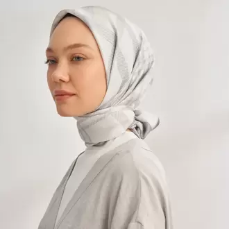 ARMANDA - 4358 Naya Desen Twill İpek Eşarp - Gümüş