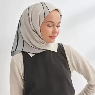 ARMANDA - 4355 İnaya Desen Twill İpek Eşarp - Gri