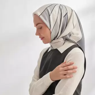 ARMANDA - 4355 İnaya Desen Twill İpek Eşarp - Gri