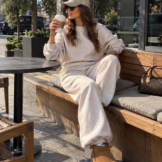 Ekru Oversize Sweatshirt & Bol Paça Eşofman Takımı
