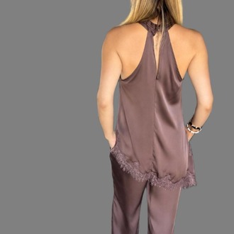 Saten Dantel Detaylı Bluz Pantolon Takım Kahverengi