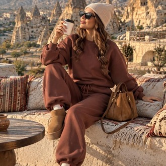 Kahverengi Oversize Sweatshirt & Bol Paça Eşofman Takımı
