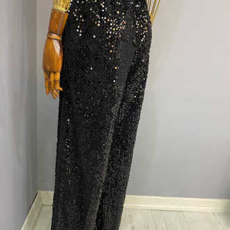Beli lastik detaylı pullu siyah pantolon