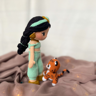 Prenses Jasmine ve Rajah Tarif (PDF)