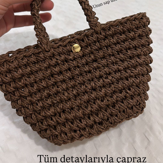 Çapraz askılı hasır mini çanta