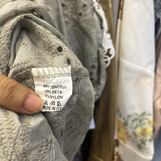 İtalyan brodeli ipek tencel gömlek