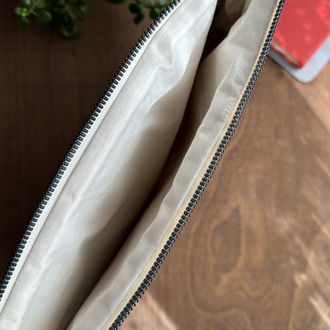 Özel Tasarım El Yapımı Süngerli Laptop & Kitap Çantası – 35x27 cm