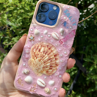 Sandy Case