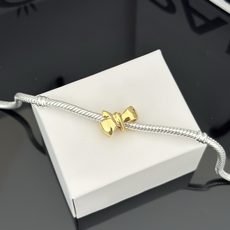 Gold Işıltılı Fiyonk Charm