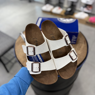 BIRKENSTOCK