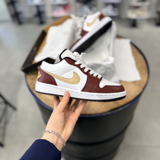 NİKE JORDAN 1 LOW