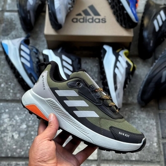 Adidas terrex 