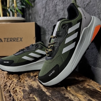 Adidas terrex 