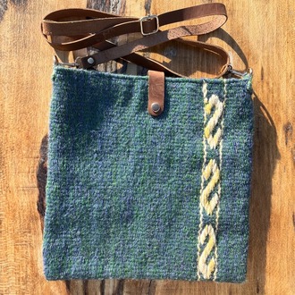 Hakiki deri saplı heybe (Shoulder bag with genuine leather strap)
