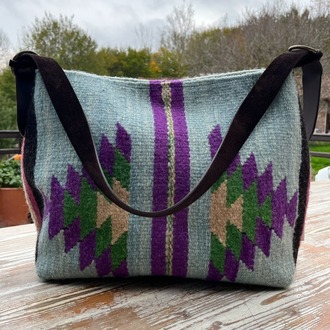 Diğer renkleri görmek için tıklayın. Hatti el dokuma yün çanta- Handwoven wool bag
