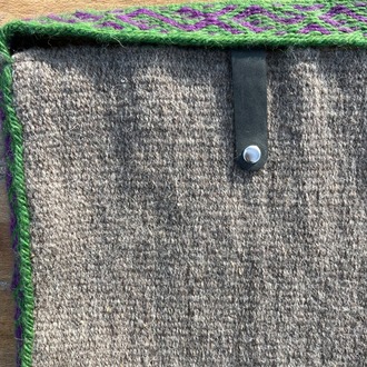 Elde Yün Dokuma Çanta S çarpana (Hand-woven Wool Handbag)
