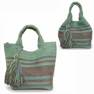 Diğer renkleri görmek için tıklayın. İlkay el dokuma yün çanta- Handwoven wool bag