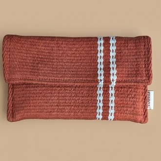 Kiremit-gümüş cüzdan. Zincir model.
