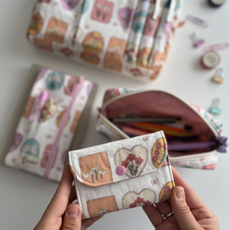 Çerçevede çiçekler Organizer çanta