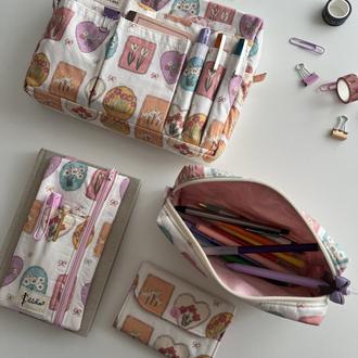 Çerçevede çiçekler Organizer çanta