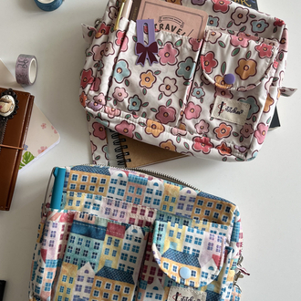 Mini organizer çanta (anahtarlık dahil)