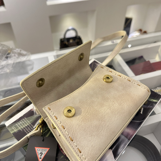 Guess NEW