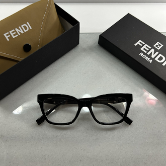 Fendi optik gözlük 