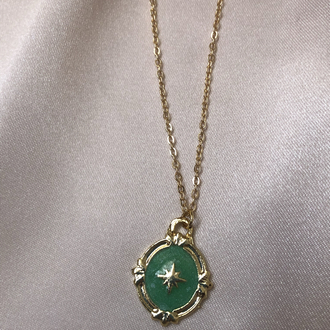 Yeşil gold kolye