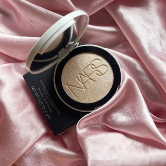 NARS HIGHLIGHTER LÜKS