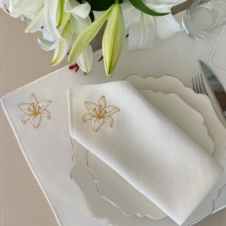 Pure Lily - Amerikan Servis 