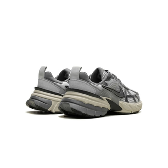 Nike V2K Run 