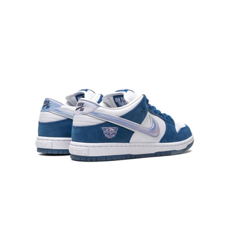 Nike SB Dunk Low