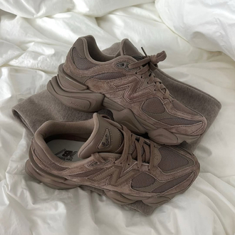 New Balance 9060 Chocolate Brown