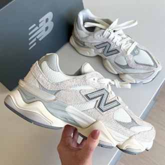 New Balance 9060 Moonbeam Sea Salt