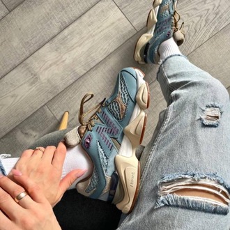 New Balance 9060 Bodega