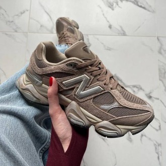 New Balance 9060 Mushroom
