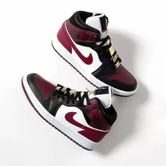 Nike Air Jordan 1 Mid SE Black Dark Beetroot
